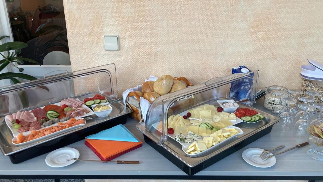 Haus Brandenburg Aparthotel Stechlin Ngoại thất bức ảnh