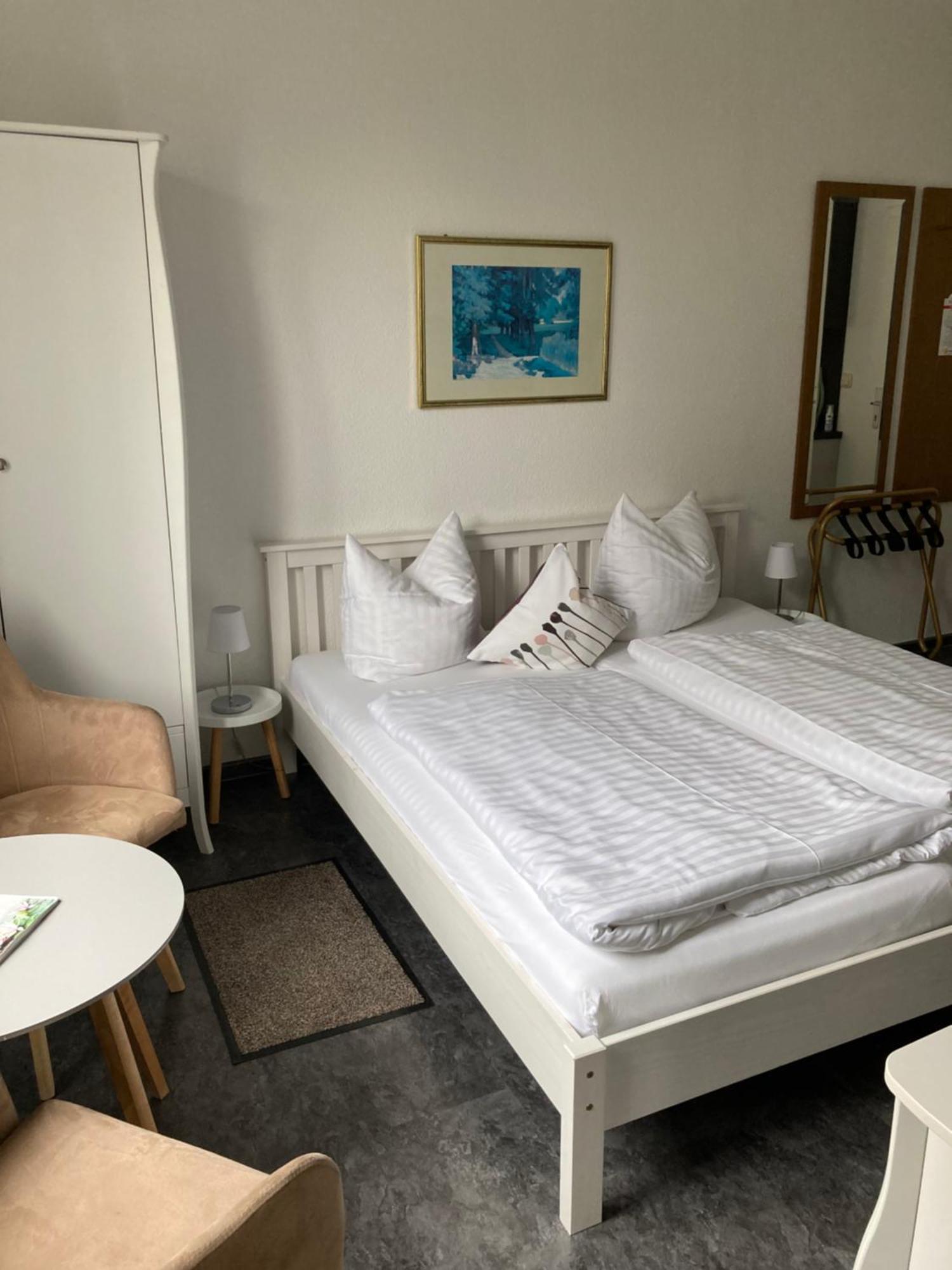 Haus Brandenburg Aparthotel Stechlin Ngoại thất bức ảnh