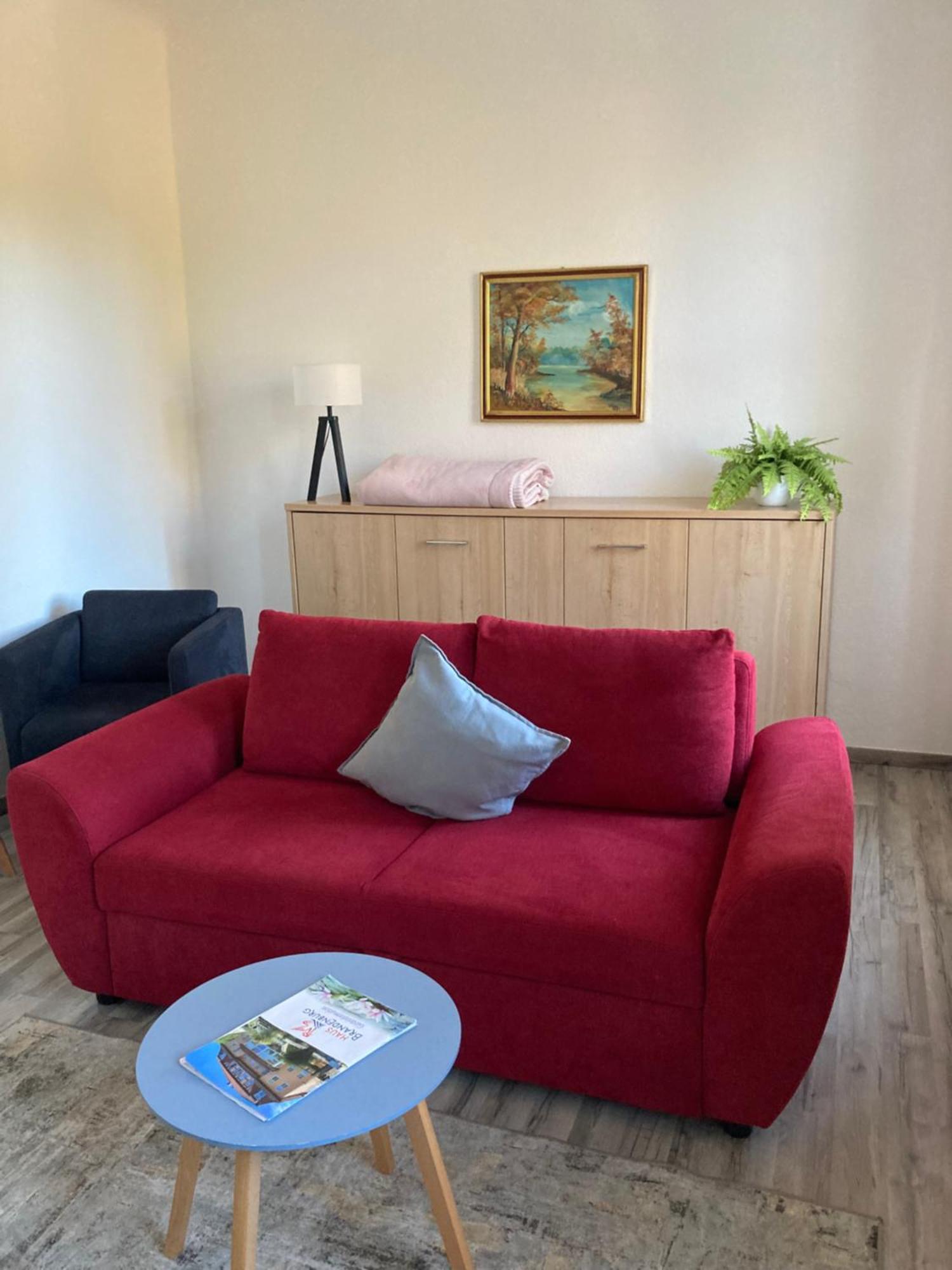 Haus Brandenburg Aparthotel Stechlin Ngoại thất bức ảnh