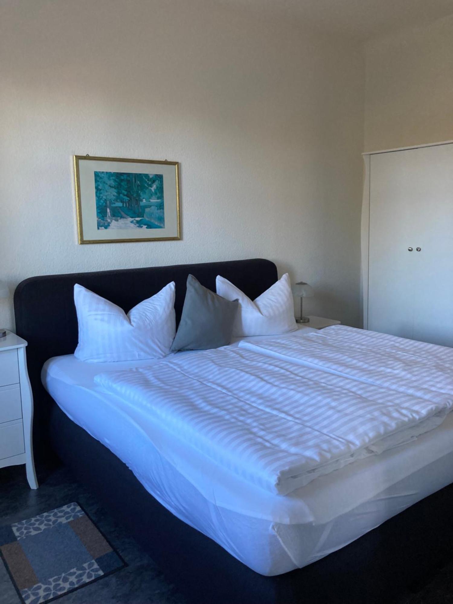 Haus Brandenburg Aparthotel Stechlin Ngoại thất bức ảnh
